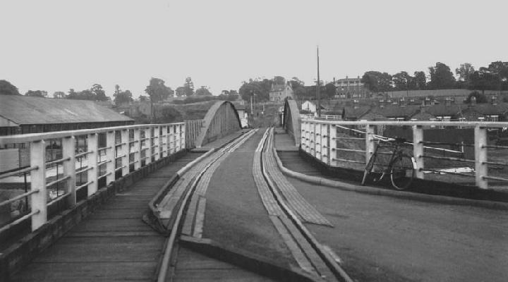High level swing bridge from the west
