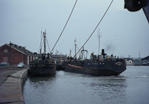 Regent tankers in Sharpness 1967