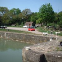 Outer_harbour_and_crane_yard